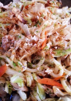 夏休みはホットプレートで簡単焼うどん-レシピのメイン写真
