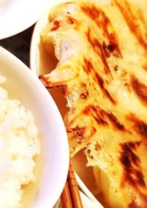 何個でも食べれそうな餃子♪-レシピのメイン写真