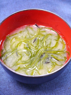 痛風対策!ひじき昆布の味噌汁-レシピのメイン写真