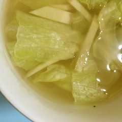 รูปของ ほぼ無塩 生姜とレタスのスープ