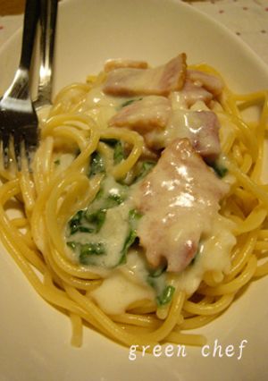 超簡単ホワイトソース☆でクリームパスタ-レシピのメイン写真