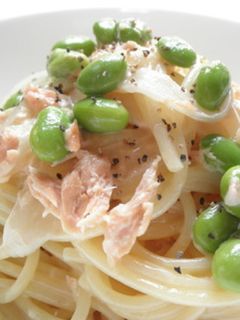 鮭フレークで簡単!濃厚クリームパスタ-レシピのメイン写真