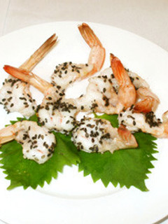 エビ・黒ゴマの蒸し物♪簡単電子レンジで♪-レシピのメイン写真