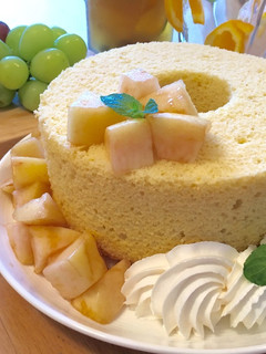 ふわふわしっとり簡単☆桃のシフォンケーキ-レシピのメイン写真