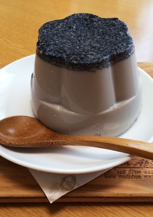 糖質オフの優しいおやつ･黒ゴマ豆乳プリン-レシピのメイン写真