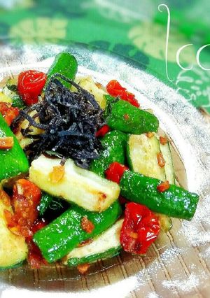 塩昆布◎セミドライ胡瓜のガーリック炒め-レシピのメイン写真