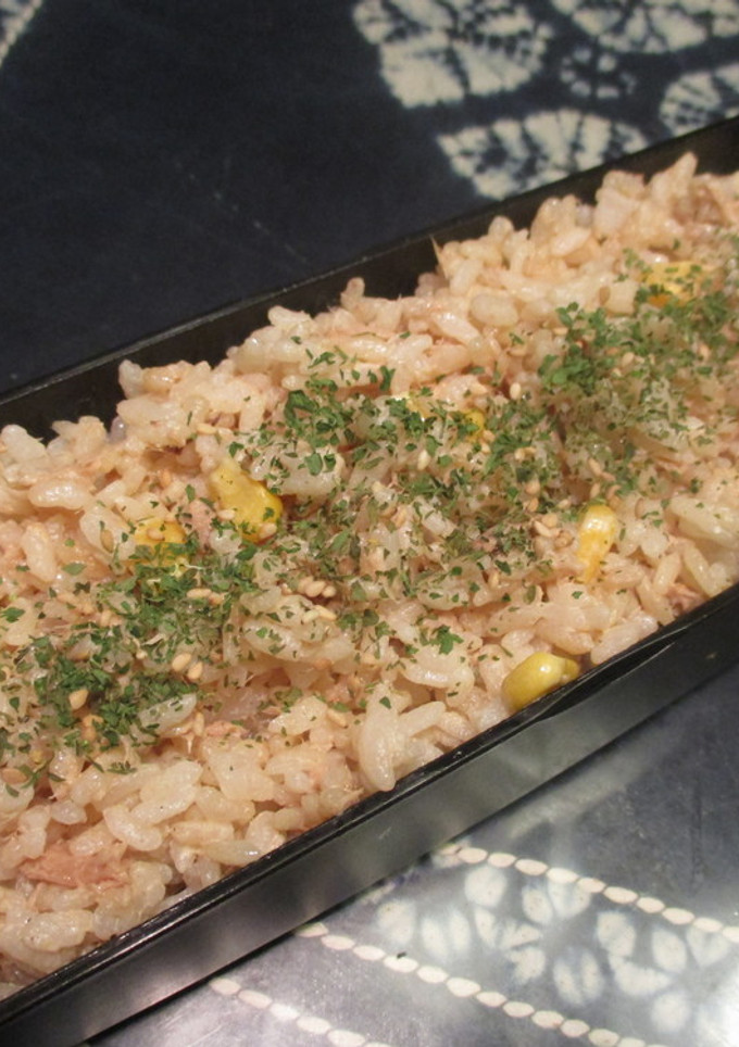 お弁当に！ツナマヨの混ぜご飯-レシピのメイン写真