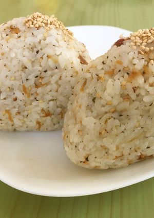 ☆サバの味噌煮 ゆかり おにぎり-レシピのメイン写真