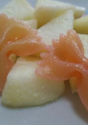 りんご＆ショートパスタはちみつチーズがけ-レシピのメイン写真