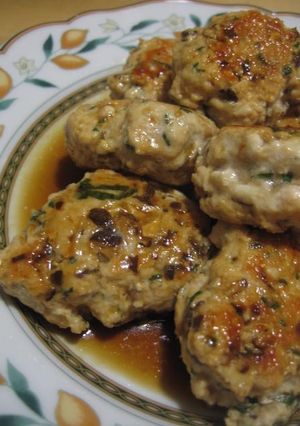 大葉の鶏肉照り焼きハンバーグ-レシピのメイン写真