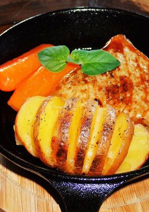 ハッセルバックポテトをフライパンで-レシピのメイン写真