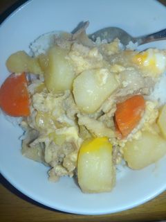 肉じゃが丼、リメイク料理。-レシピのメイン写真