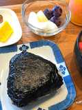 ばくだん三角おにぎり