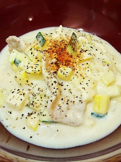 酒粕と豆乳の豚肉とズッキーニの夏☆粕汁-レシピのメイン写真
