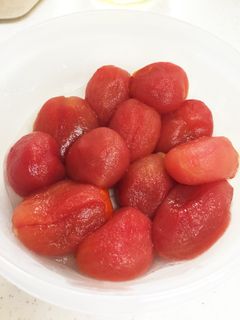 カチンコチン冷凍でスルリ☆トマトの皮むき-レシピのメイン写真