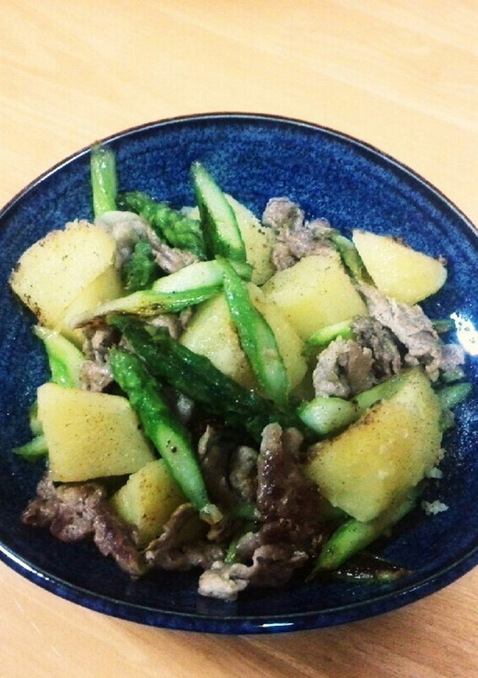 ✱アスパラとじゃがいもと豚肉の炒めもの✱-レシピのメイン写真