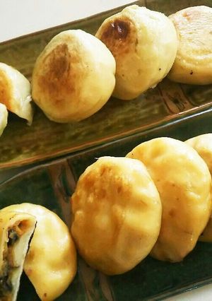 信州人が作る！焼く→蒸すのがコツ☆おやき-レシピのメイン写真