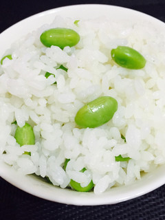 再炊飯ボタンを押すだけ♪簡単枝豆ご飯★-レシピのメイン写真