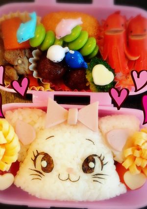 かわいいおしゃれネコマリーちゃんキャラ弁-レシピのメイン写真