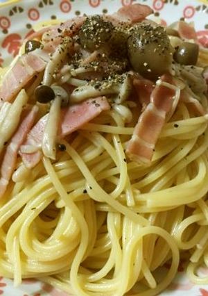 あまかつゆ★ベーコンとキノコのパスタ-レシピのメイン写真