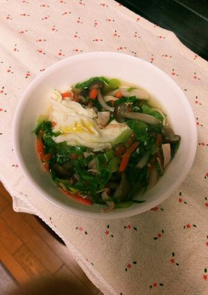 余った野菜を使って、具沢山春雨スープ♪-レシピのメイン写真