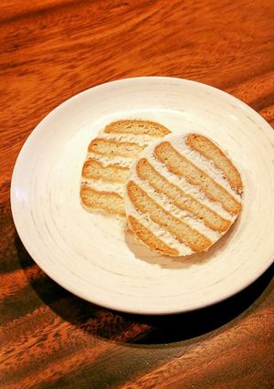 ビスケットで簡単ケーキ♪-レシピのメイン写真