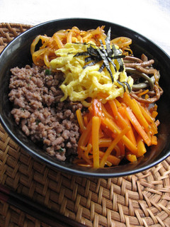 牛そぼろのビビン丼-レシピのメイン写真