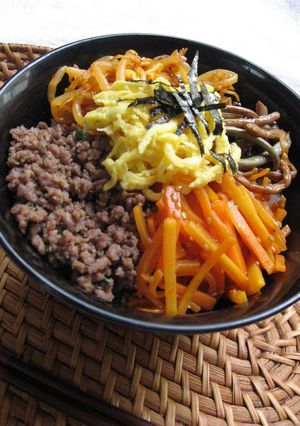 牛そぼろのビビン丼-レシピのメイン写真