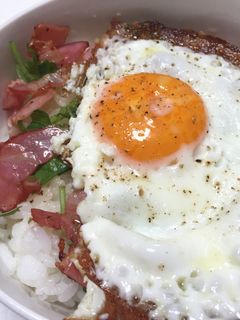 ベーコンエッグごはん♡-レシピのメイン写真