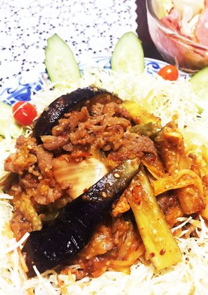 ご飯がススム☆ナスと牛肉の味噌キムチ炒め-レシピのメイン写真