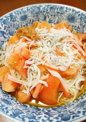 冷凍トマトをのせて、ひんやりぶっかけ素麺-レシピのメイン写真