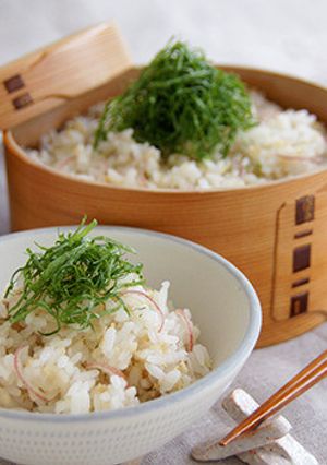 茗荷と油揚げの炊き込みご飯-レシピのメイン写真