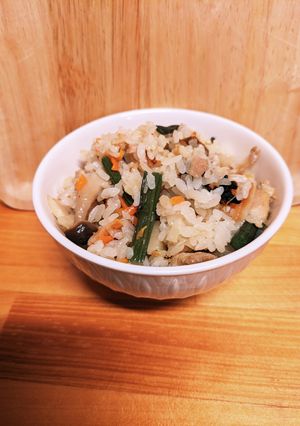 鶏と山菜の土鍋炊き込みご飯おこわ-レシピのメイン写真