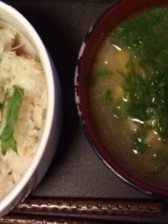 梅しらす混ぜご飯と味噌汁-レシピのメイン写真