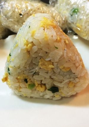 じゃことたまごのおにぎり-レシピのメイン写真