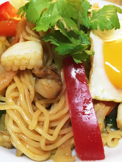 真夏の魅惑料理✨ミーゴレン風焼きそば-レシピのメイン写真