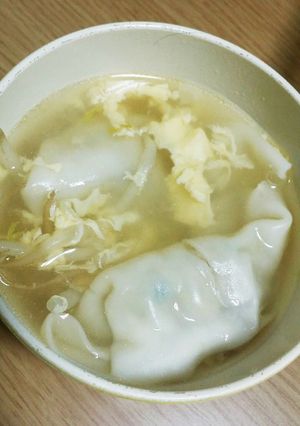 市販の餃子で♪゛スープ【写真追加】-レシピのメイン写真
