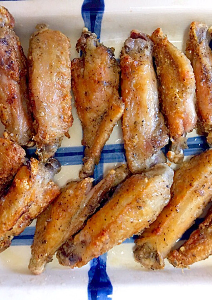 簡単な塩胡椒味の揚げ焼き手羽中-レシピのメイン写真