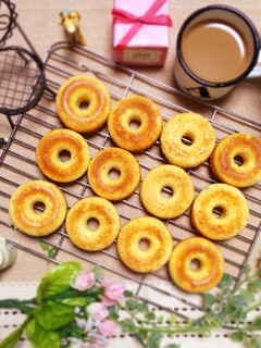 HM♡で簡単ベイクドドーナツ♪-レシピのメイン写真