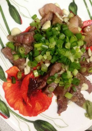 簡単!濃厚!ステーキ風牛のたたき-レシピのメイン写真