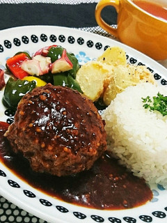 大人の赤ワインマスタードのハンバーグ-レシピのメイン写真