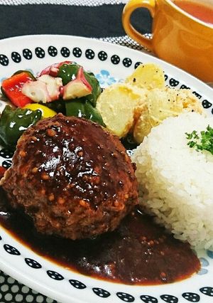 大人の赤ワインマスタードのハンバーグ-レシピのメイン写真