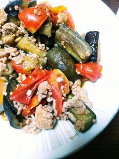 なすとトマトの挽き肉炒め-レシピのメイン写真