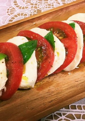 モッツァレラチーズとトマトのカプレーゼ-レシピのメイン写真