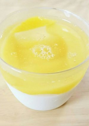 桃缶ゼリーとババロアのひんやりスイーツ-レシピのメイン写真