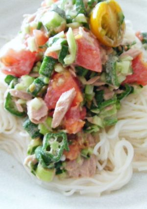 おくらとトマトのツナマヨそうめん-レシピのメイン写真
