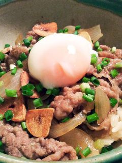 簡単!スタミナ満点♪にんにくの牛丼☆-レシピのメイン写真