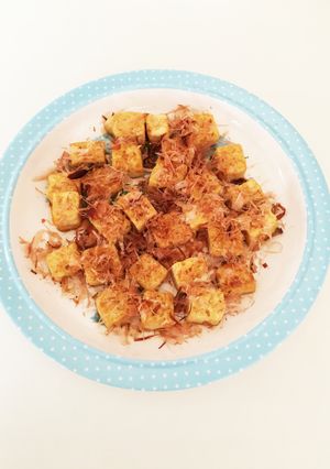 残り豆腐の胡麻油炒め鰹節添え-レシピのメイン写真