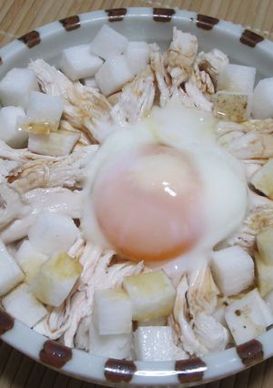 温玉とろ～！鶏肉と長芋のシャキっとサラダ-レシピのメイン写真