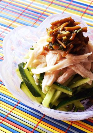 簡単1品☆蒸し鶏のさっぱりなめ茸和え-レシピのメイン写真